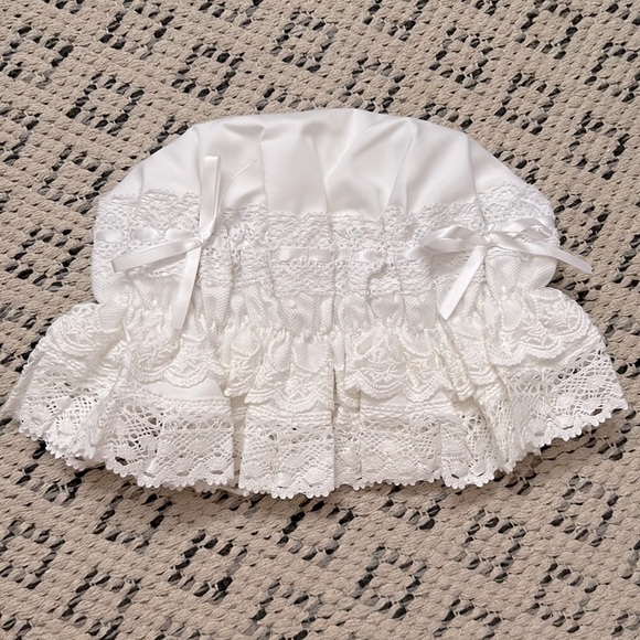 Sold Out - NWOT Rococo Classic Lolita Double Layered Lace Bonnet White - Picture 3 of 5